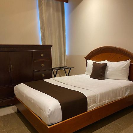 El Regio Hotel มอนแตร์เรย์ ภายนอก รูปภาพ
