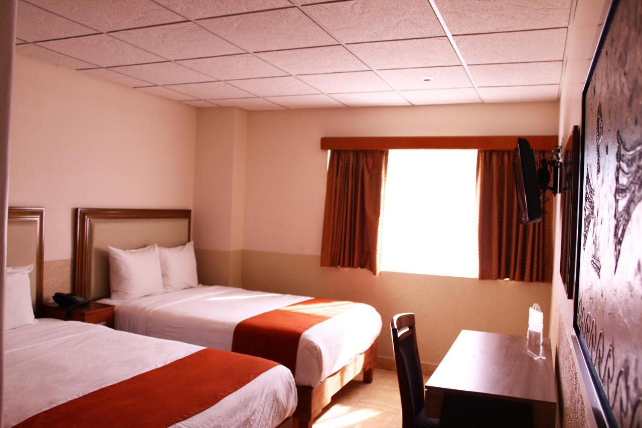 El Regio Hotel มอนแตร์เรย์ ภายนอก รูปภาพ